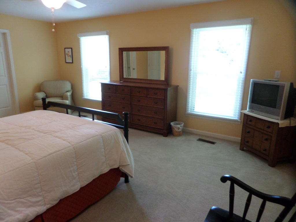 112 Blue Ridge Court Oak Ridge, TN 37830 - Photo 5 of 25 SAM_0106