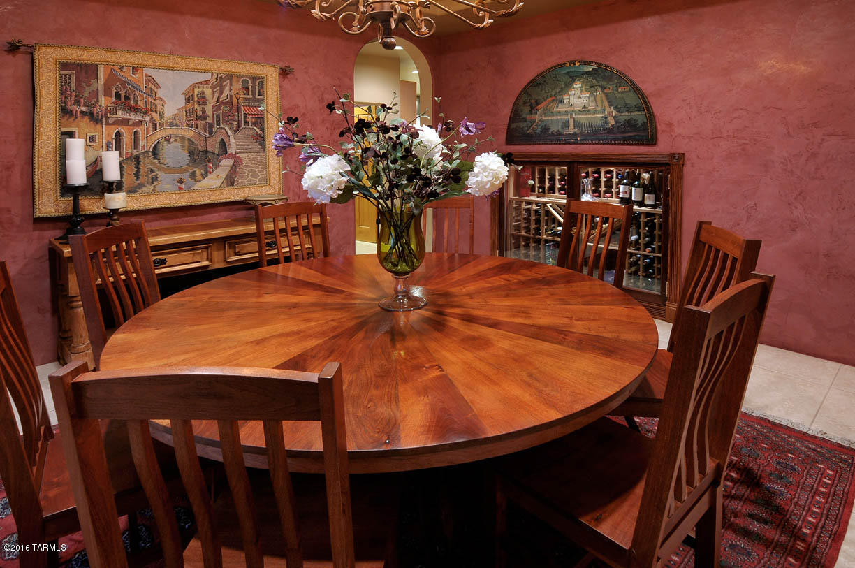7155 North Mercer Spring Place Tucson, AZ 85718 - Photo 10 of 39 Gallery Image 10