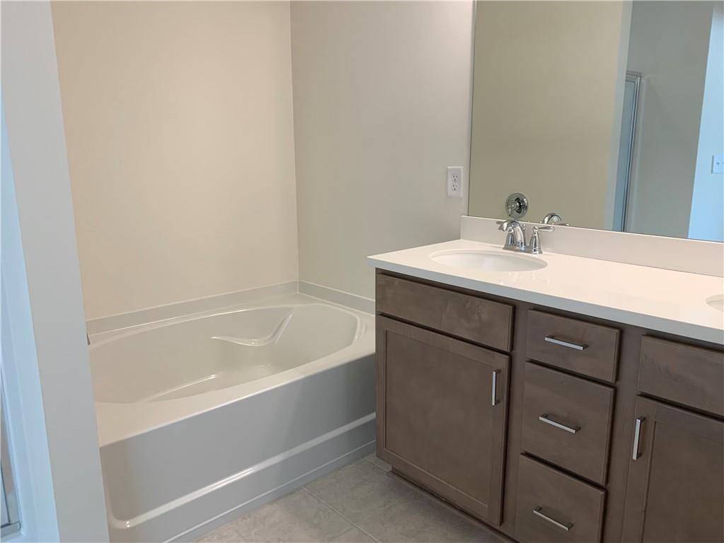 4908 Longview Walk Decatur, GA 30035 - Photo 14 of 29