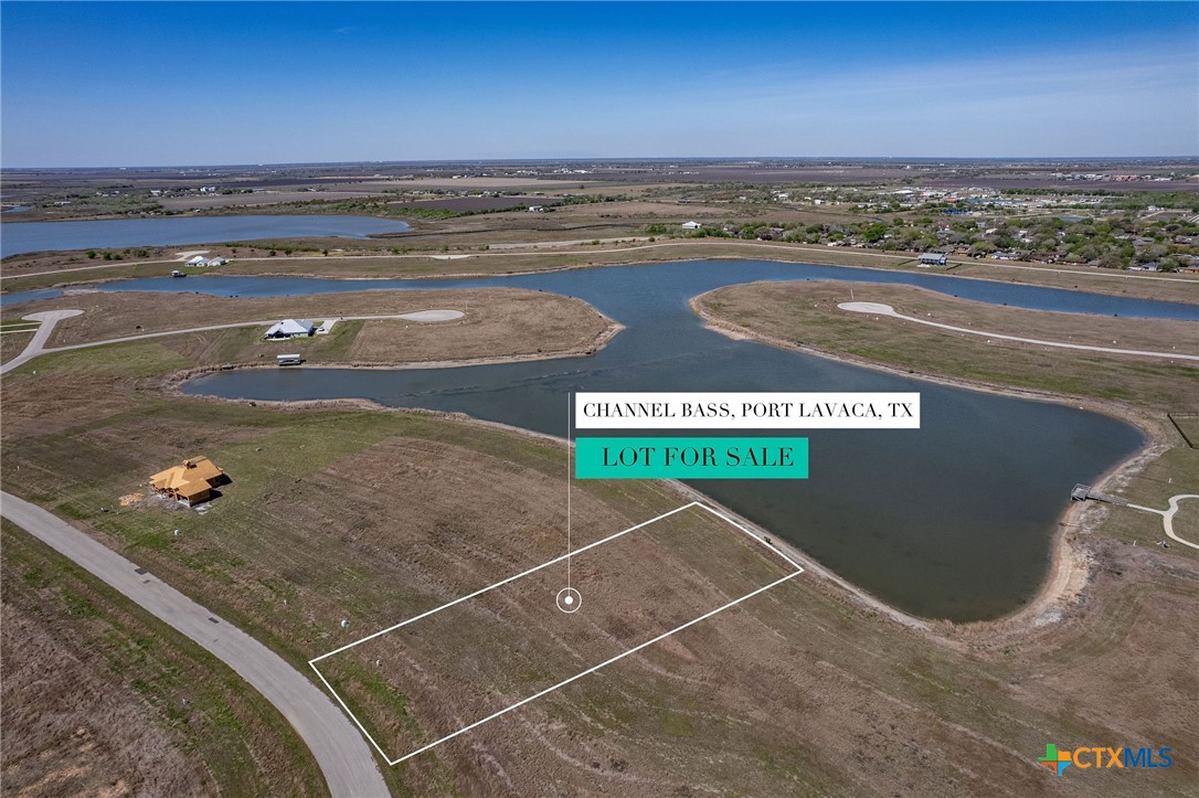 79 Channel Bass Lane Port Lavaca, TX 77979 - Photo 2 of 6