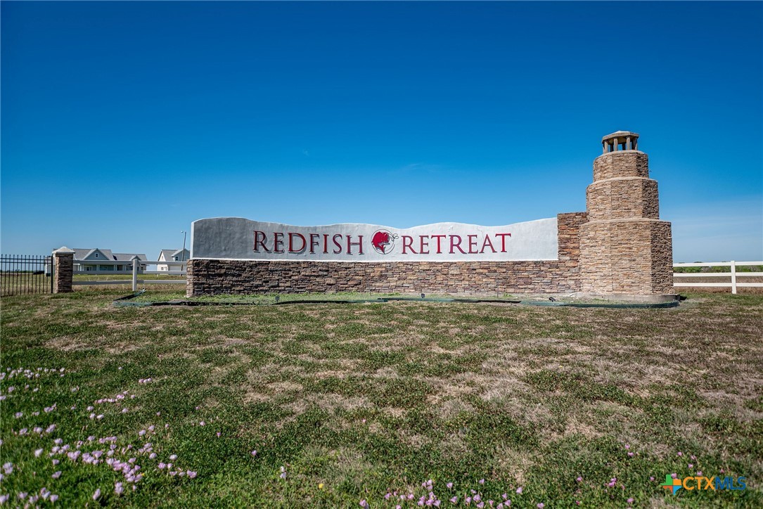 79 Channel Bass Lane Port Lavaca, TX 77979 - Photo 3 of 6