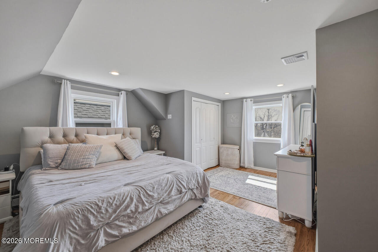 504 Couse Road Neptune Township, NJ 07753 - Photo 17 of 37 master