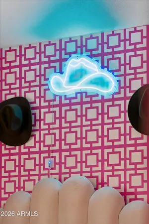 $750,000 | 2190 East Greenway Drive, Tempe, AZ 85282