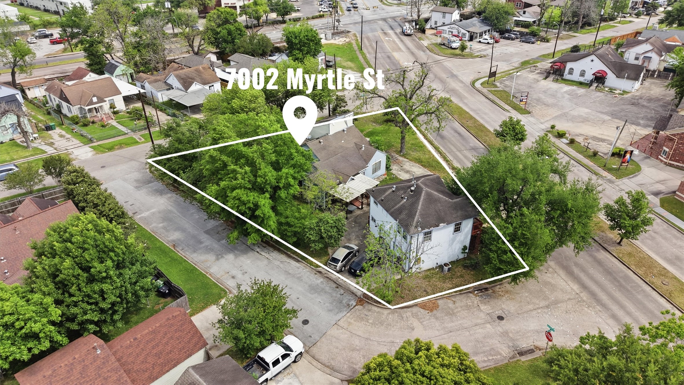 7002 Myrtle Street Houston, TX 77087 - Photo 3 of 14 Strategic Footprint: Expansive Site Offering Multiple Access Points and Versatile Site Planning.