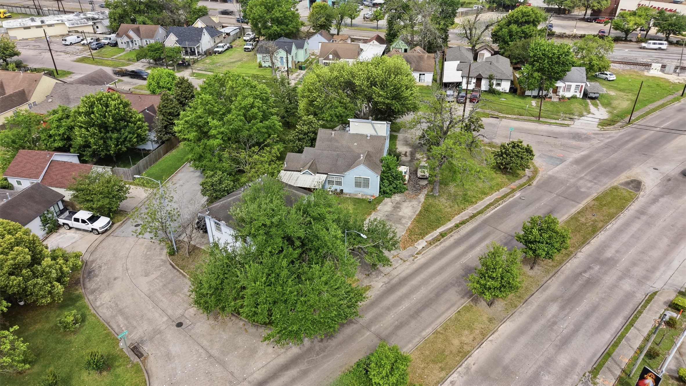 7002 Myrtle Street Houston, TX 77087 - Photo 8 of 14