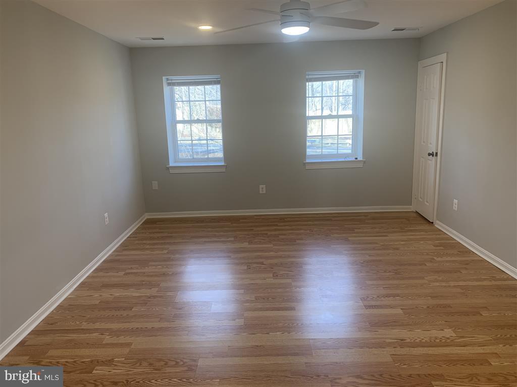 805 Balls Hill Road McLean, VA 22101 - Photo 21 of 40
