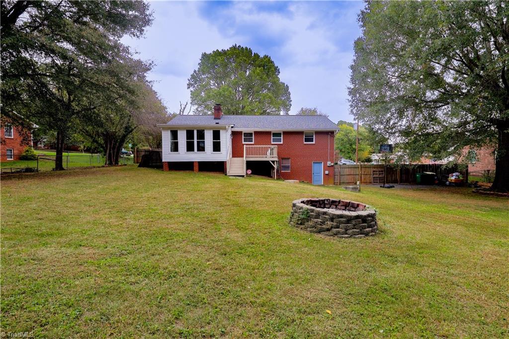 3560 Manoa Road Pfafftown, NC 27040 - Photo 17 of 22 Gallery Image 17