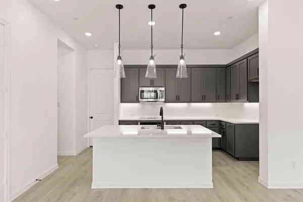 $333,000 | 631 Blue Rdg Drive, Mansfield, TX 76063