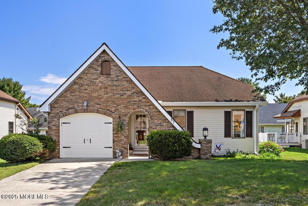 37 Fir Road Manahawkin, NJ 08050 - Photo 1 of 41 37 Fir (3)