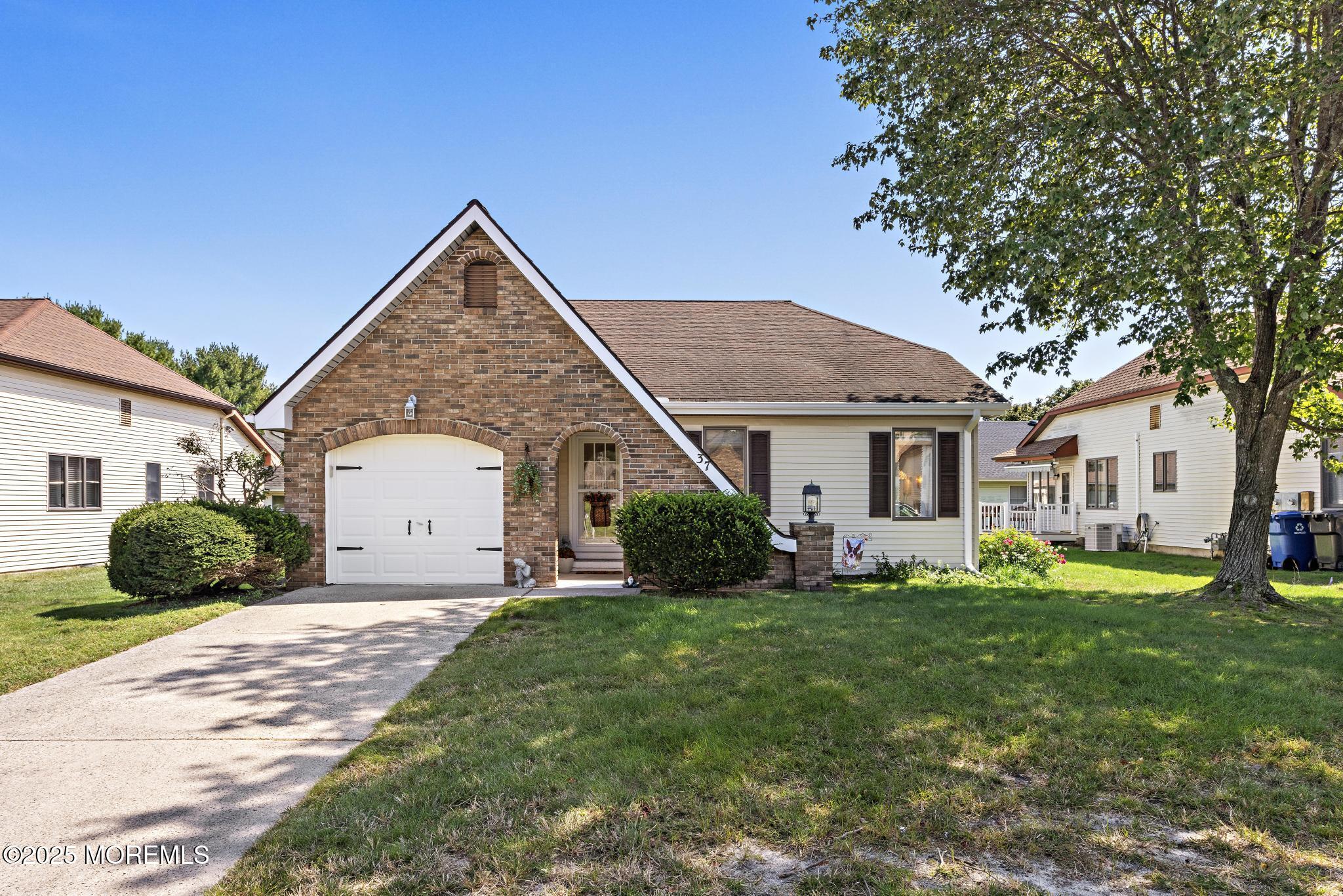 37 Fir Road Manahawkin, NJ 08050 - Photo 3 of 41 37 Fir (2)