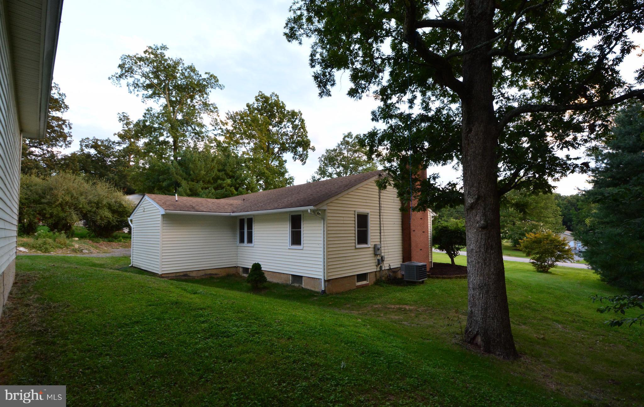 5229 Braddock Road Woodbine, MD 21797 - Photo 21 of 30 Exterior (Rear)