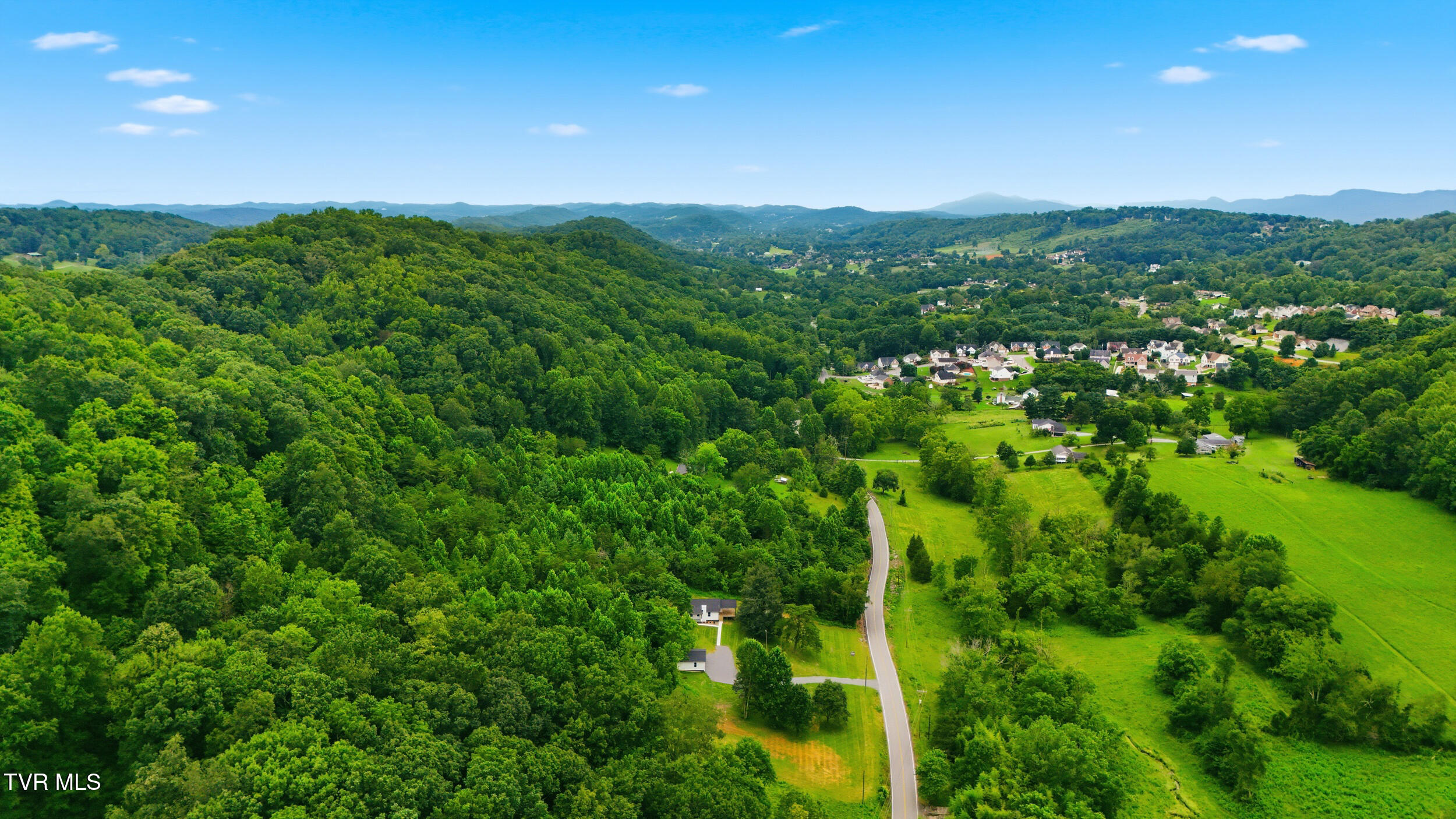707 Cooks Valley Road Kingsport, TN 37664 - Photo 34 of 35 Drone
