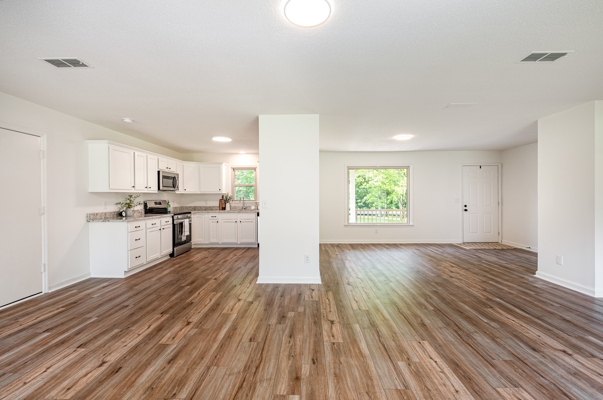 868 J D Todd Road Murfreesboro, TN 37129 - Photo 10 of 32 Gallery Image 10