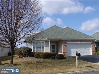5 Foster Road Pennington, NJ 08534 - Photo 1 of 12 Exterior Front