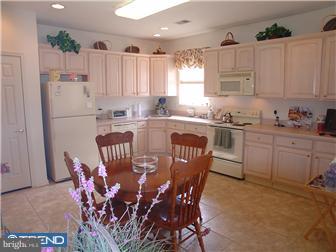 5 Foster Road Pennington, NJ 08534 - Photo 6 of 12 Kitchen