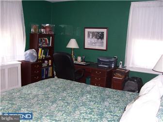 111 Mill Road Havertown, PA 19083 - Photo 5 of 7 Bedroom - Main