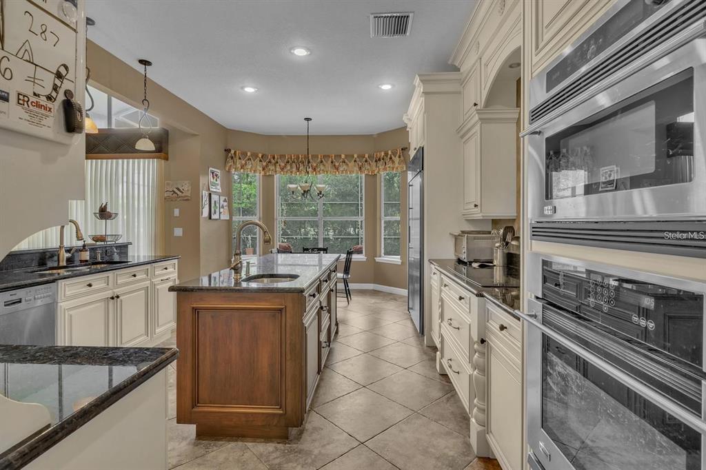 8740 Ingleton Court Orlando, FL 32836 - Photo 6 of 39