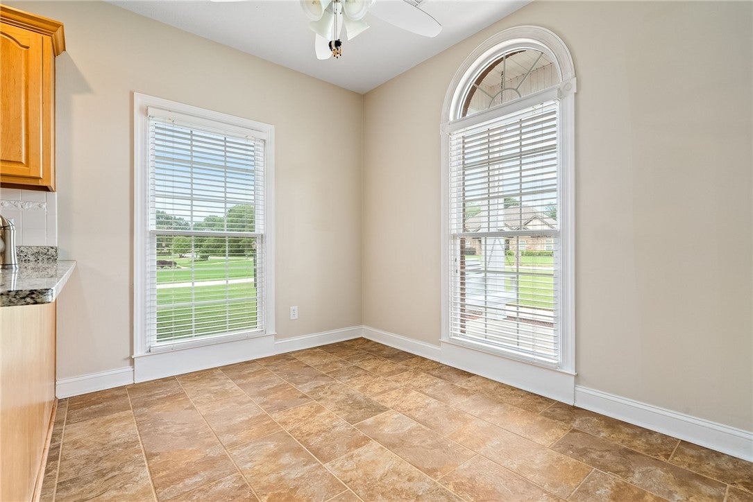 2000 India Road Opelika, AL 36801 - Photo 8 of 21 Cozy breakfast area overlooks large, expansive front lawn.