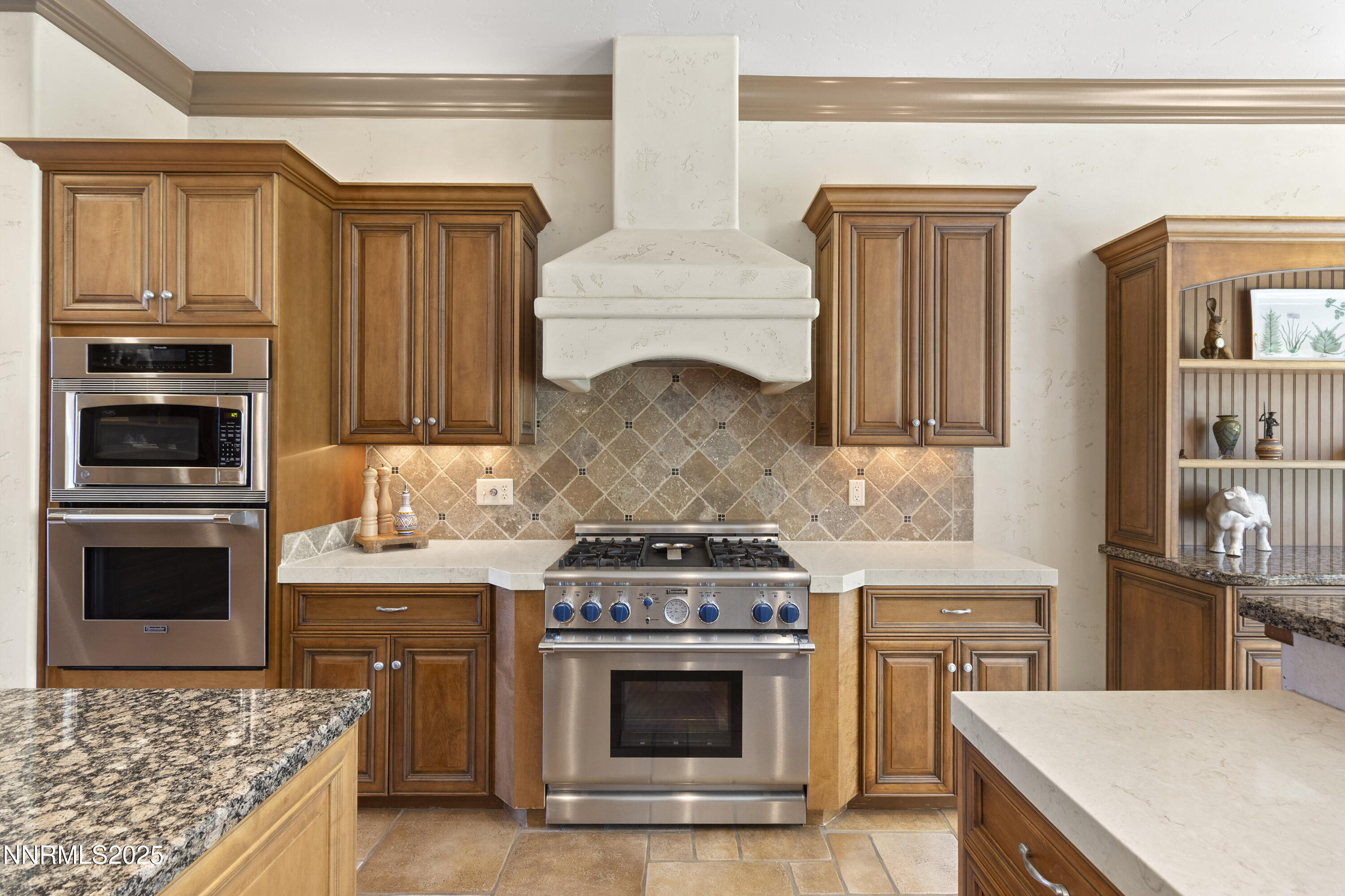 14275 Black Eagle Court Reno, NV 89511 - Photo 24 of 64 Black Eagle Kitchen 3