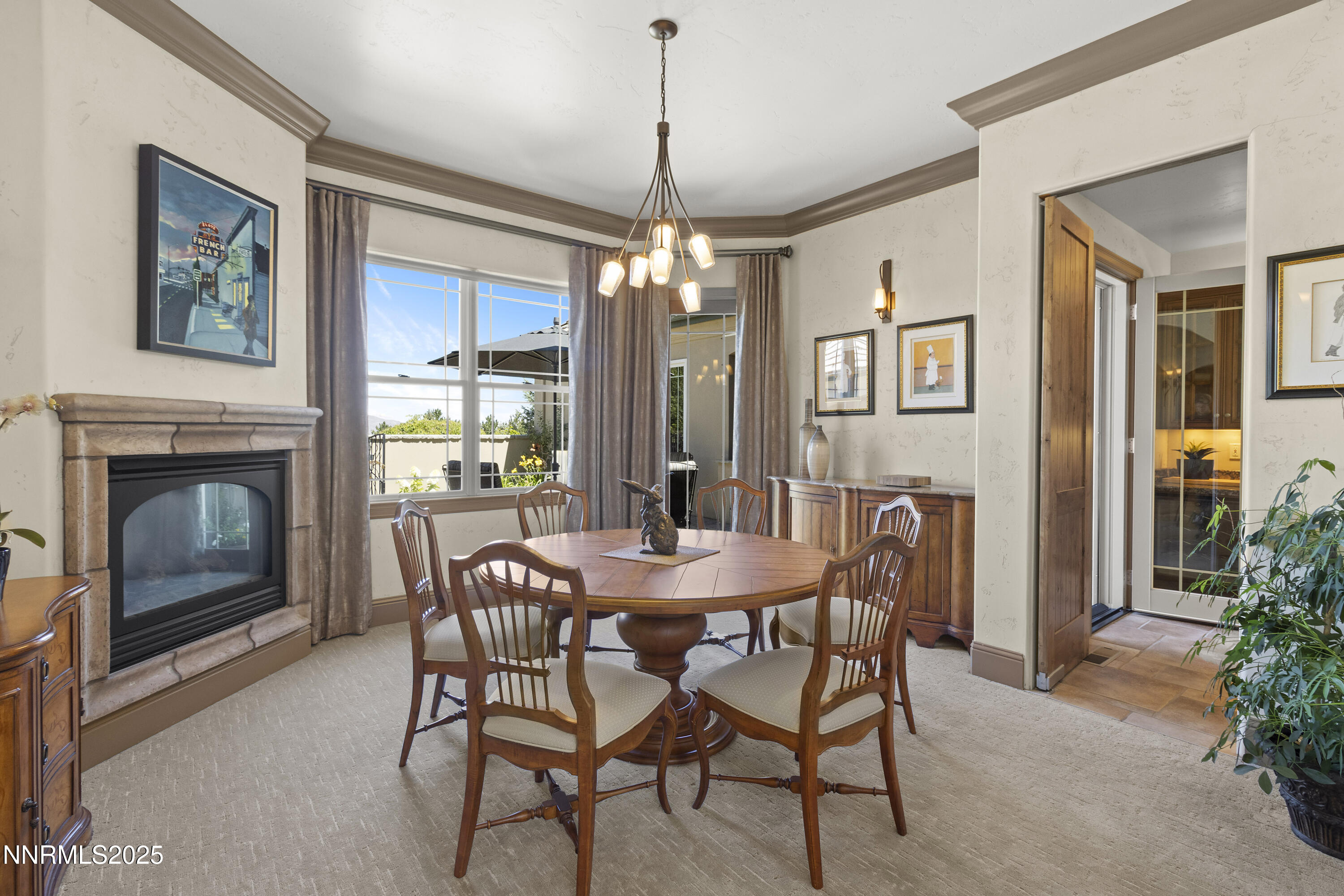 14275 Black Eagle Court Reno, NV 89511 - Photo 35 of 64 Black Eagle Dining Room with Fireplace