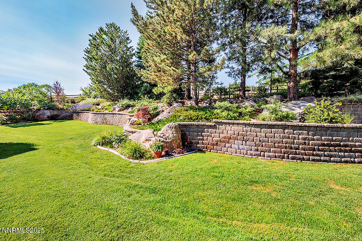 14275 Black Eagle Court Reno, NV 89511 - Photo 58 of 64 Black Eagle Daylight Backyard wall