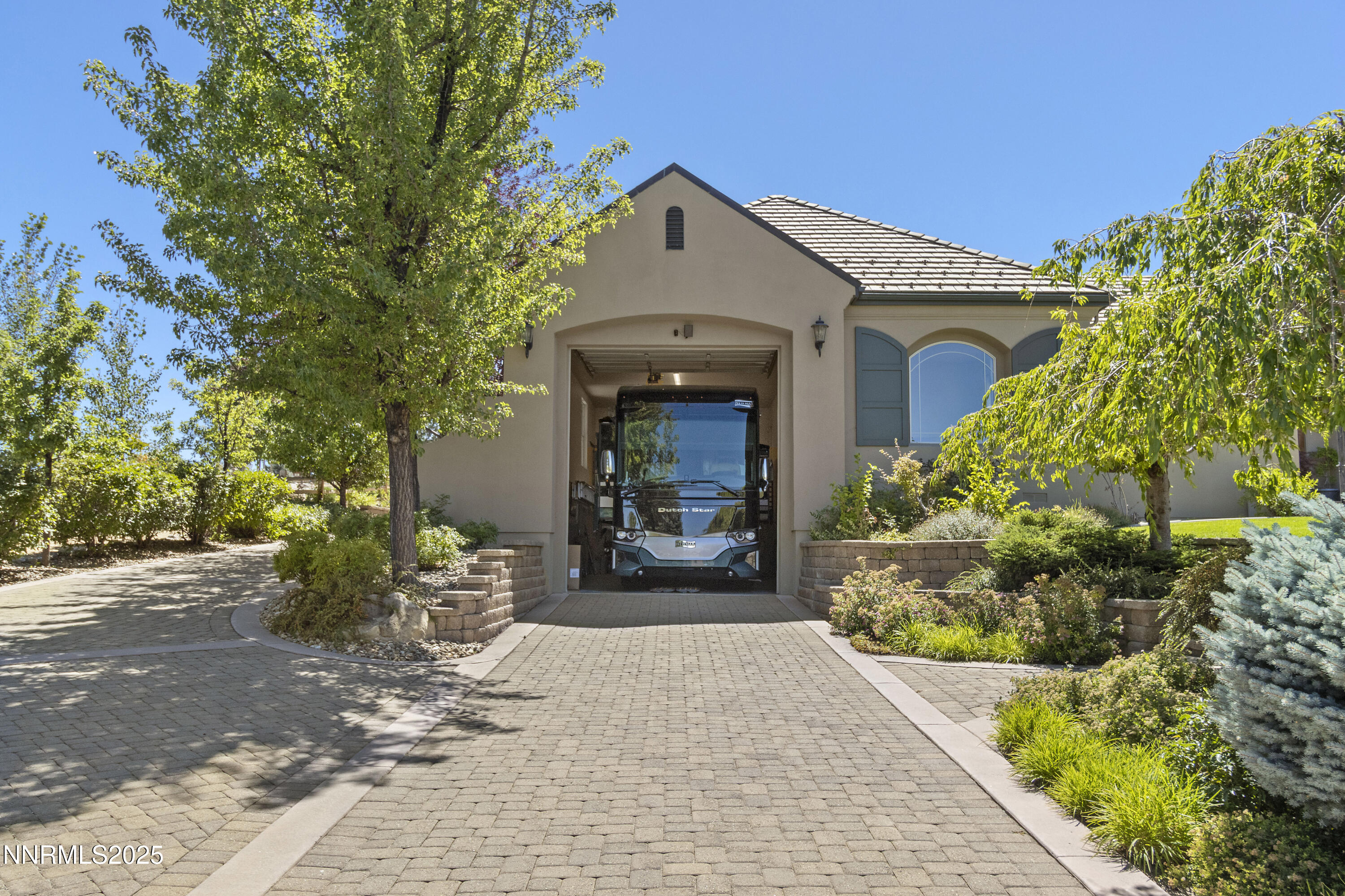 14275 Black Eagle Court Reno, NV 89511 - Photo 6 of 64 Black Eagle RV Open