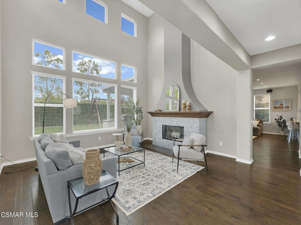 13676 Shenandoah Way Moorpark, CA 93021 - Photo 8 of 47