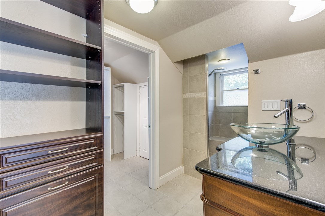 2206 Iva Lane, Unit A Austin, TX 78704 - Photo 14 of 25