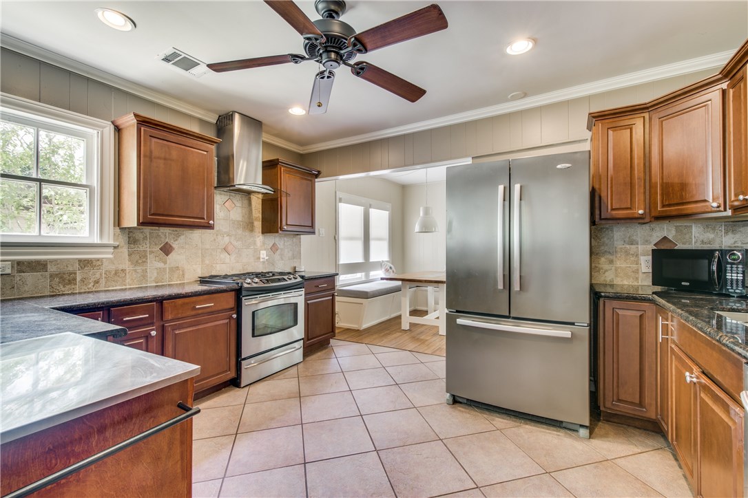 2206 Iva Lane, Unit A Austin, TX 78704 - Photo 16 of 25