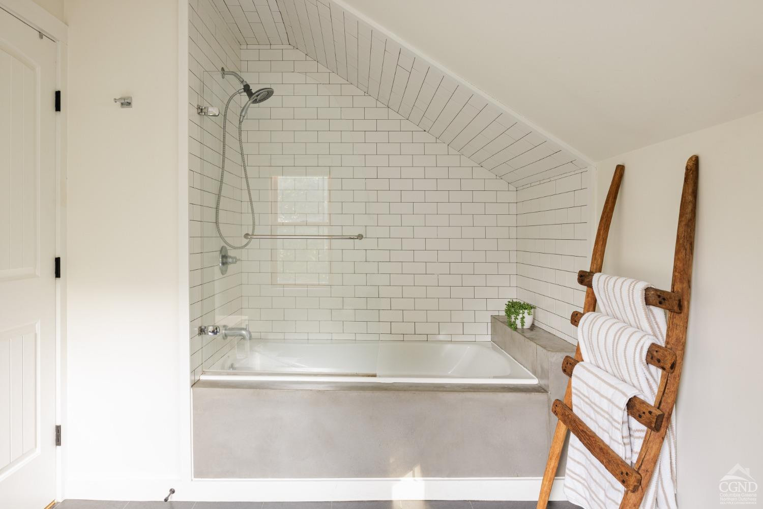 613 Fischer Road Kinderhook, NY 12106 - Photo 12 of 21 a bathroom with a tub and shower