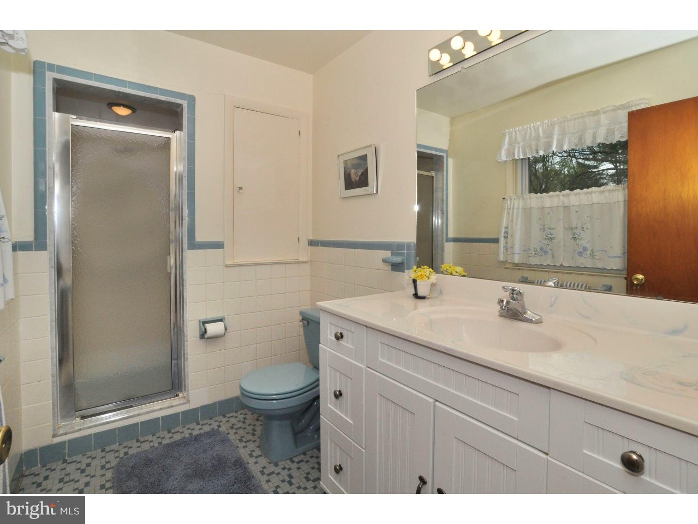 1144 Frederick Road Jenkintown, PA 19046 - Photo 11 of 24