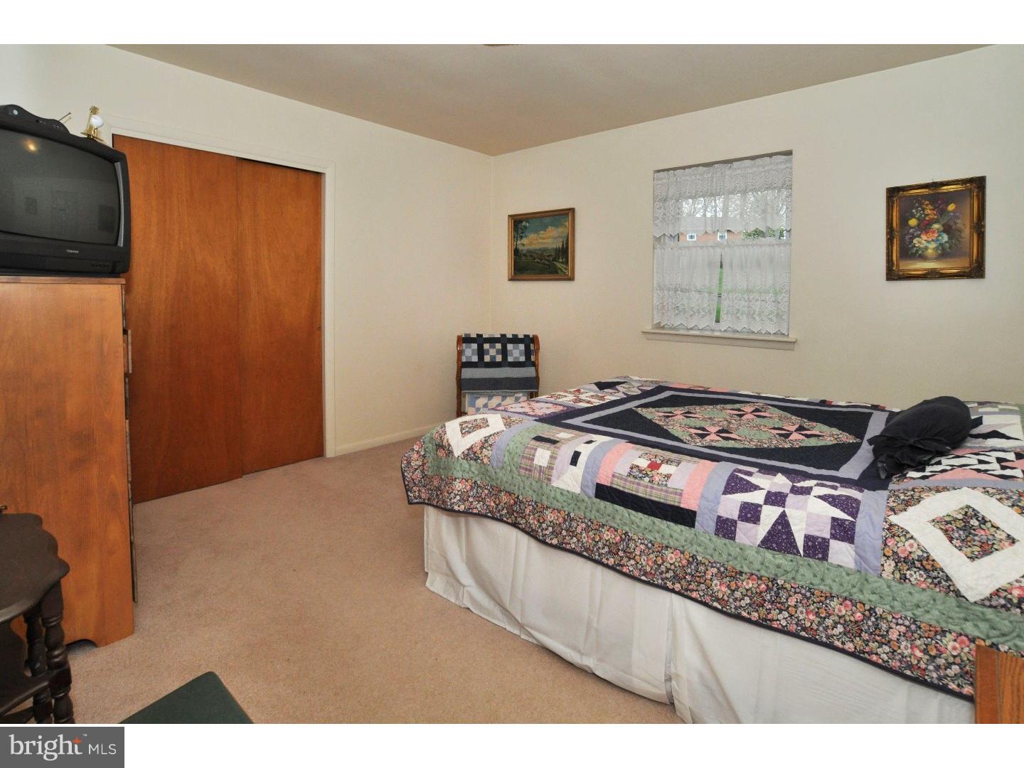 1144 Frederick Road Jenkintown, PA 19046 - Photo 12 of 24