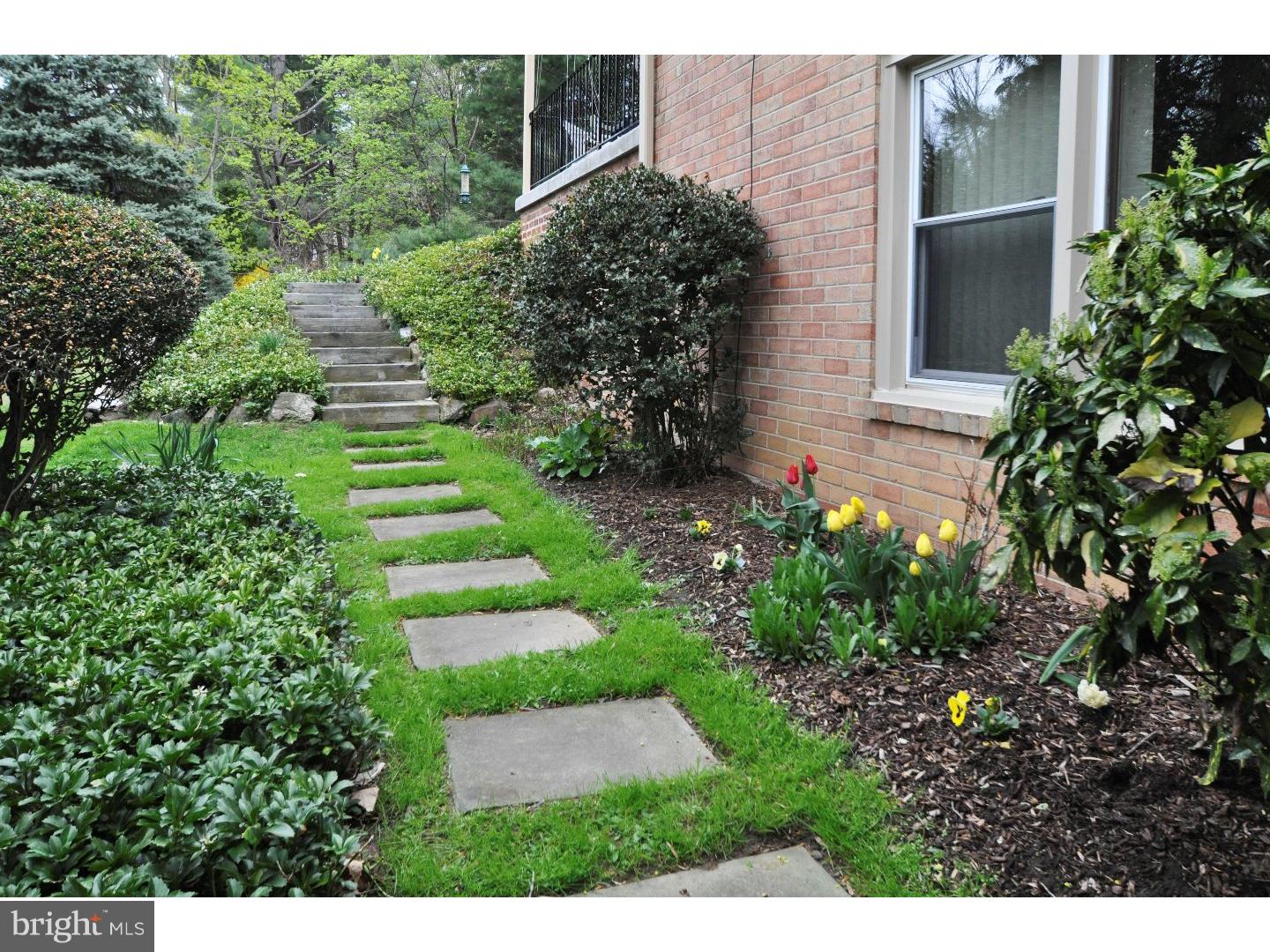 1144 Frederick Road Jenkintown, PA 19046 - Photo 3 of 24