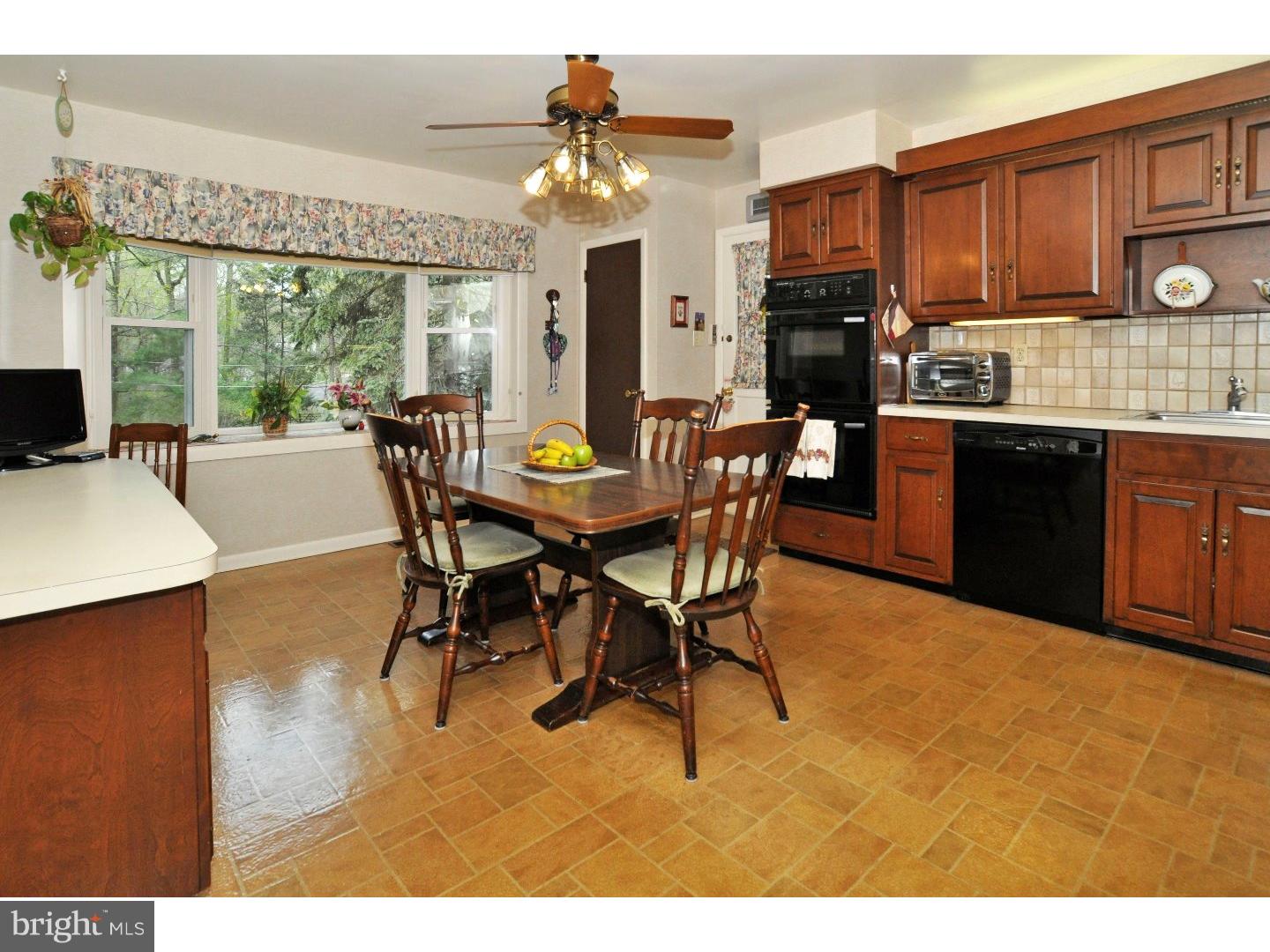 1144 Frederick Road Jenkintown, PA 19046 - Photo 7 of 24