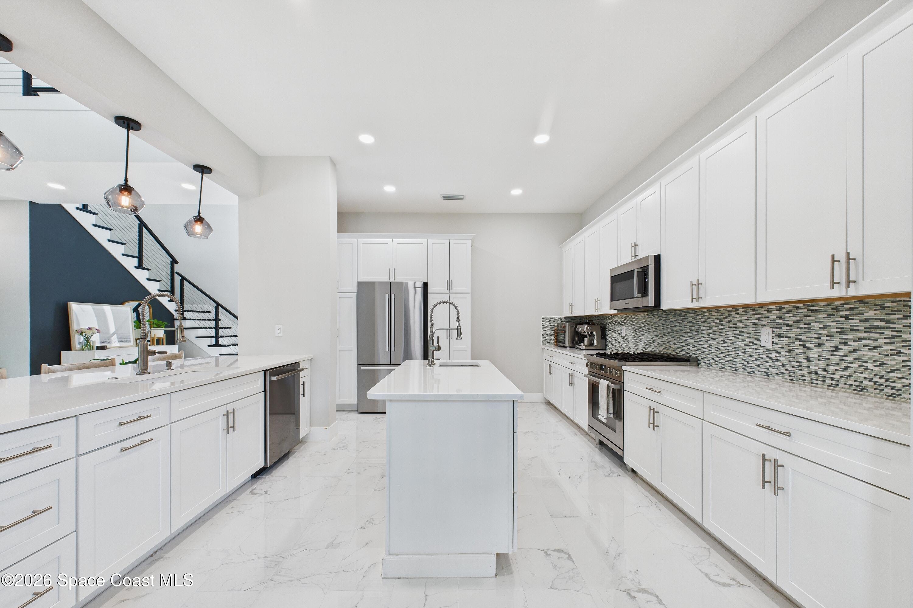 2345 North Riverside Drive Indialantic, FL 32903 - Photo 20 of 68 CAM02690G0-PR0030-STILL056