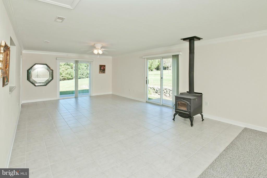 4840 Shookstown Road Middletown, MD 21769 - Photo 17 of 30 Great room in rear of homes overlooks backyard