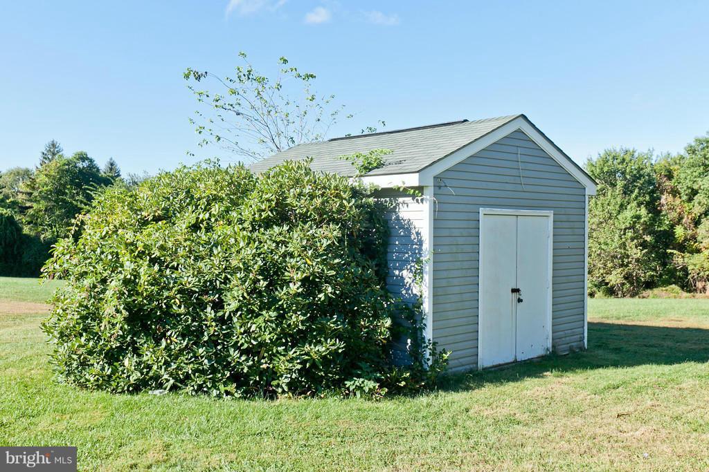 4840 Shookstown Road Middletown, MD 21769 - Photo 24 of 30 Shed