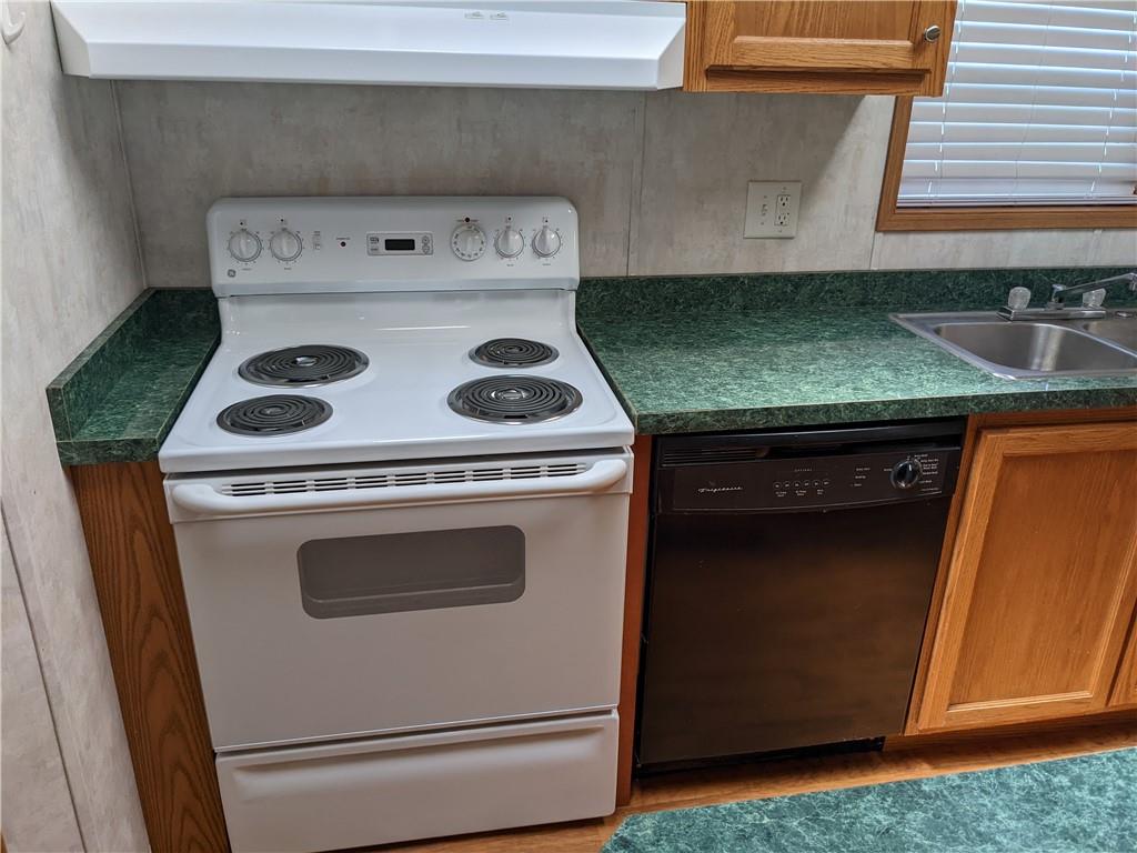401 Keck Road Butler, PA 16002 - Photo 9 of 13 a close up view of washer and dryer