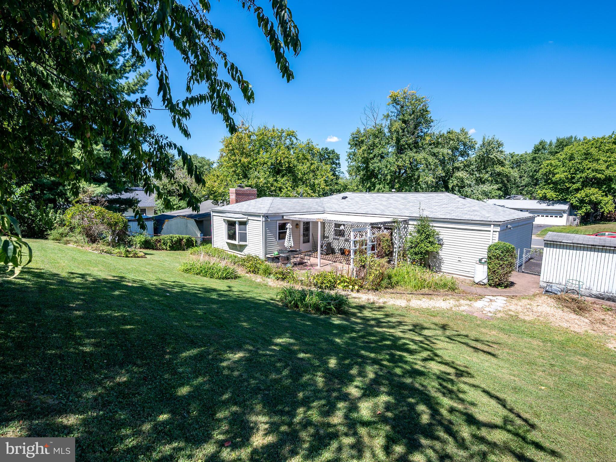 621 West Beech Road Sterling, VA 20164 - Photo 48 of 60 Back Yard