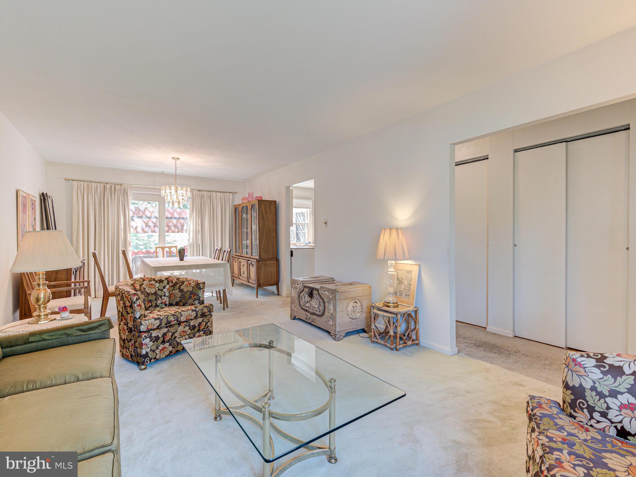 621 West Beech Road Sterling, VA 20164 - Photo 10 of 60 LR