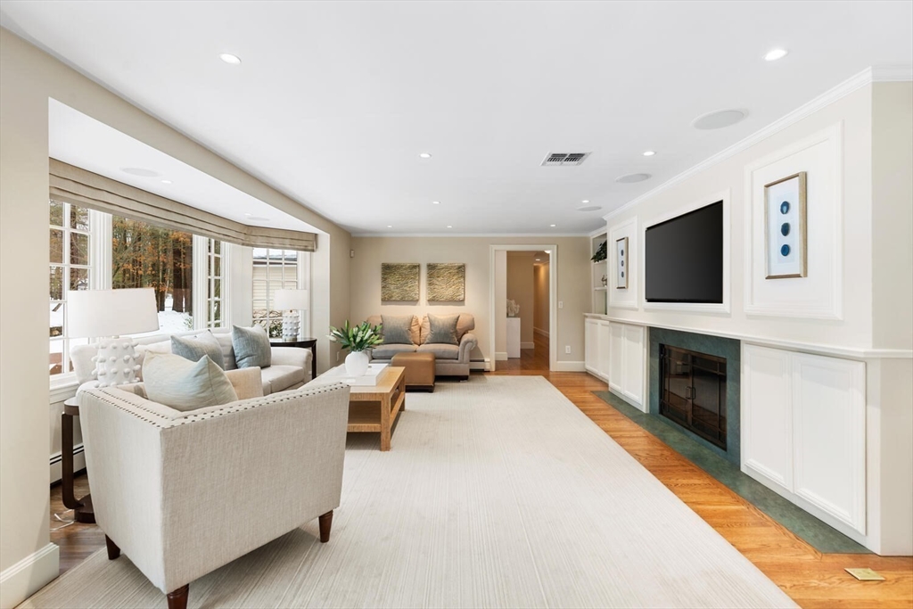 101 Draper Road Wayland, MA 01778 - Photo 15 of 40