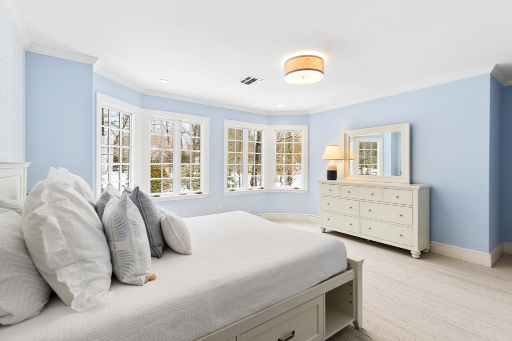 101 Draper Road Wayland, MA 01778 - Photo 23 of 40