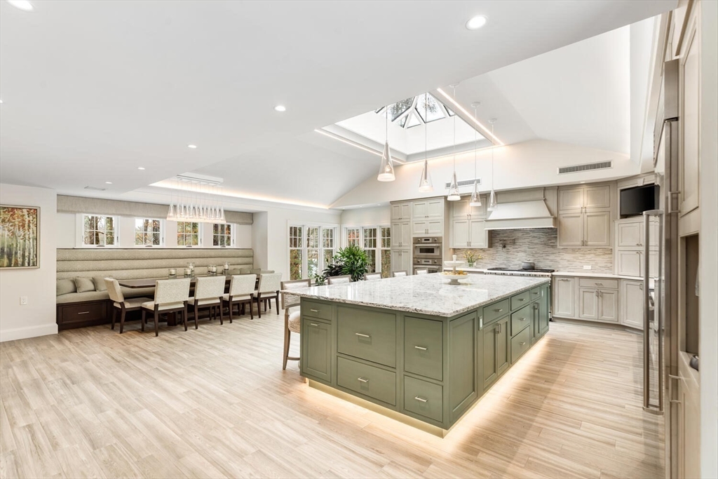 101 Draper Road Wayland, MA 01778 - Photo 9 of 40