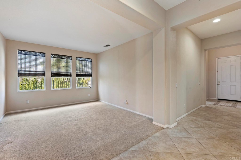 1533 Brookside Court San Marcos, CA 92078 - Photo 6 of 46