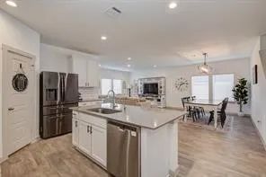 $2,900 | 327 John House Lane, Rosharon, TX 77583