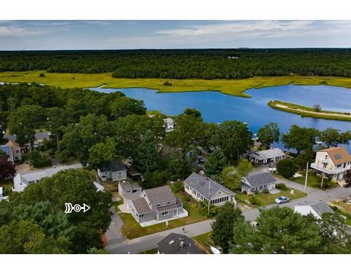 18 Mattapoisett Road Wareham, MA 02571 - Photo 4 of 31 Gallery Image 4