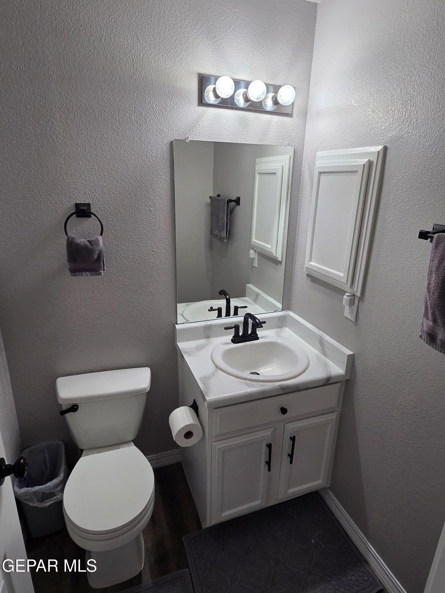 14227 Ranier Point Drive El Paso, TX 79938 - Photo 17 of 45 20260919_122334