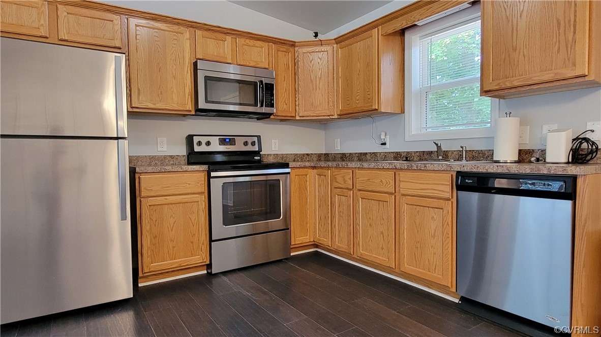 12111 White Bark Road Ruther Glen, VA 22546 - Photo 3 of 37 Gallery Image 3