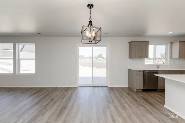 $449,990 | 4221 Hewitt Street, Caldwell, ID 83605