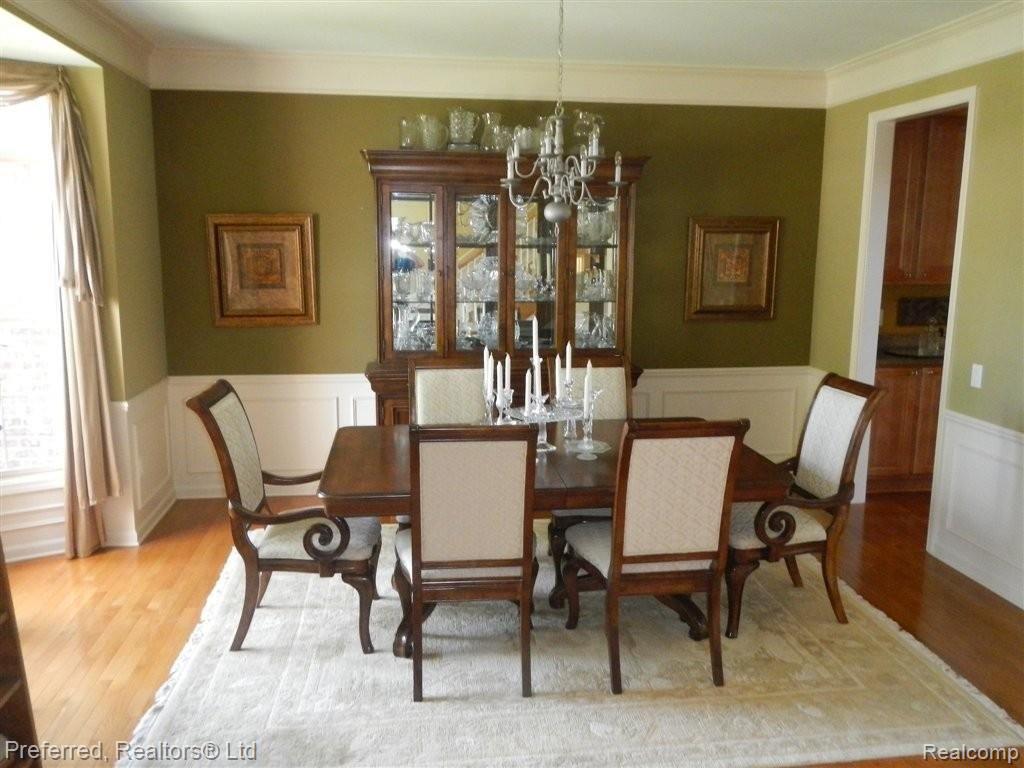 2128 Trinity Road Canton, MI 48187 - Photo 9 of 11 Dining Rm